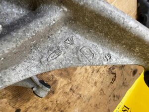 WAHACZ TYŁ TYLNY PRAWY CITROEN DS7 CROSSBACK X74