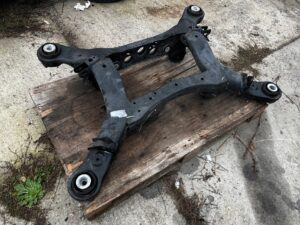 WÓZEK BELKA SANKI KOŁYSKA TYŁ MERCEDES GL X166 3.0 CDI 4MATIC 4X4