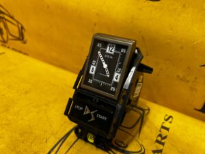 PRZYCISK PRZEŁĄCZNIK START STOP ZEGAREK CITROEN DS7 CROSSBACK X74