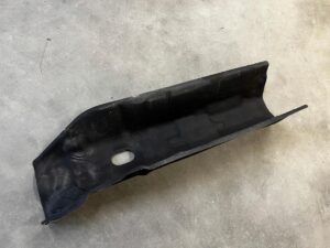 OSŁONA WYGŁUSZENIE TUNELU ŚRODKOWEGO CITROEN DS7 CROSSBACK X74