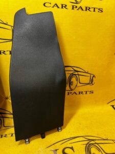 OSŁONA TUNELU ŚRODKOWEGO RENAULT MEGANE IV LEWA