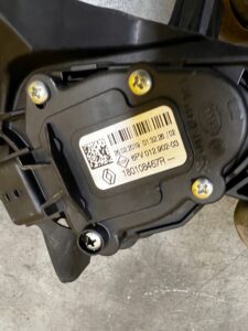 KOMPLET PEDAŁ GAZU HAMULCA RENAULT CLIO V AUTOMAT