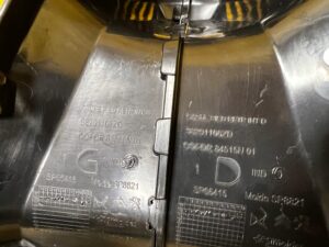 OSŁONA OBUDOWA LUSTERKA WSTECZNEGO WEWNĘTRZNEGO CITROEN DS7 CROSSBACK X74