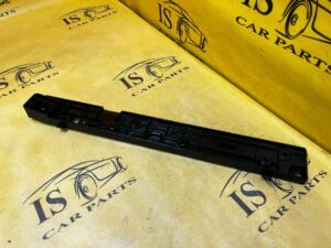 KOMPLET UCHWYT MOCOWANIE PROGU PRAWE PRAWY AUDI A8 D5 LONG