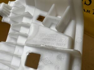 WSPORNIK MOCOWANIE KURTYNY AIRBAG PRAWY PRAWE DACIA DUSTER II