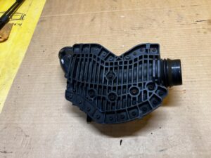 REZONATOR WLOT DOLOT PRZEWÓD POWIETRZA MERCEDES GL X166 3.0 CDI