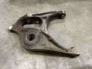 WAHACZ TYŁ TYLNY LEWY MERCEDES GL X166