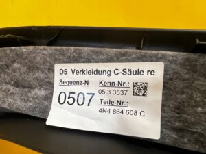 LISTWA OSŁONA NAKŁADKA PROGU TYŁ PRAWY LED AUDI A8 D5 LONG