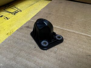 MOCOWANIE ZBIORNIKA ZBIORNICZKA WYRÓWNAWCZEGO PŁYNU AUDI A8 D5