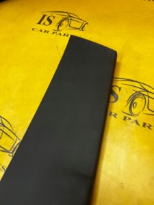 POSZYCIE OSŁONA OBUDOWA SŁUPKA ŚRODKOWEGO B LEWA RENAULT CLIO IV HB