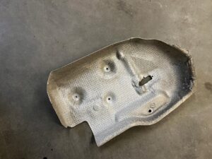 BLACHA OSŁONA TERMICZNA MERCEDES GL X166 3.0 CDI