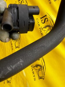 DODATKOWA POMPA PRZEWÓD RURA RURKA WĄŻ WODY MERCEDES GL X166 3.0 CDI