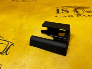 OSŁONA PROWADNICY FOTELA PRAWY PRZÓD AUDI A8 D5