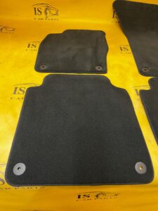 KOMPLET DYWANIKI WYCIERACZKI WELUROWE AUDI A8 D5 LONG EU NOWE OEM