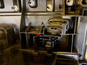 SCHOWEK PASAŻERA DESKI KONSOLI PORSCHE CAYENNE II 7P5 LIFT LHD