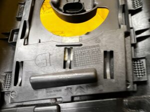 POSZYCIE OSŁONA OBUDOWA SŁUPKA ŚRODKOWEGO B LEWA CITROEN DS7 CROSSBACK X74