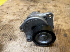 ŁAPA MOCOWANIE UCHWYT ALTERNATORA CITROEN DS7 CROSSBACK X74 2.0 BLUE HDI