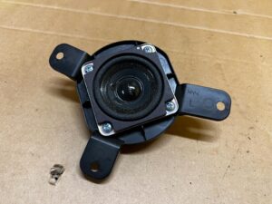 GŁOŚNIK WNĘTRZA KABINY BOSE LEWY RENAULT KOLEOS II