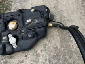 ZBIORNIK WLEW POMPA PALIWA CITROEN DS7 CROSSBACK X74 2WD FWD 2.0 BLUE HDI