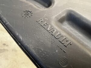 KANAŁ TUNEL DOLOT PRZEWÓD POWIETRZA TYŁ RENAULT CLIO IV