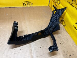 OKULAR WSPORNIK ZDERZAKA REFLEKTORA PASA PRZÓD PRAWY MERCEDES GL X166