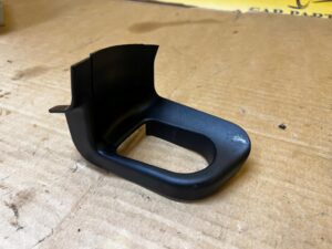 OSŁONA ZAŚLEPKA MASKOWNICA BAGAŻNIKA PRAWA AUDI A8 D5