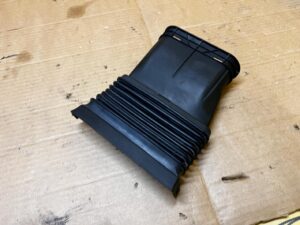 WLOT DOLOT PRZEWÓD POWIETRZA MERCEDES GL X166 3.0 CDI