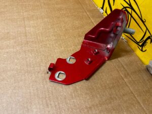 WSPORNIK MOCOWANIE BŁOTNIKA PASA PRZÓD LEWY RENAULT CLIO IV TENNP