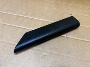 DEKOR LISTWA RĄCZKA UCHWYT TUNELU ŚRODKOWEGO PRAWA SKÓRA RENAULT KOLEOS II