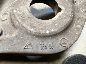 WAHACZ TYŁ TYLNY PRAWY MERCEDES GL X166