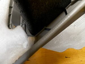 POSZYCIE OSŁONA OBUDOWA SŁUPKA D TYŁ PRAWY MERCEDES GL X166 GRAY