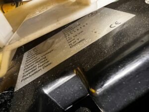 SCHOWEK UCHWYT NA KUBKI CUPHOLDER DREWNO MERCEDES GL X166