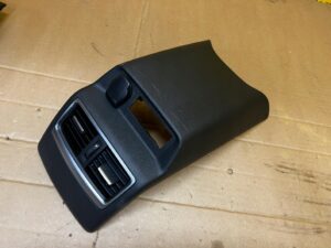 OSŁONA ZAŚLEPKA TUNELU KRATKA NAWIEWU TYLNA TYŁ RENAULT KOLEOS II