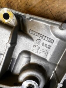 ŁAPA MOCOWANIE UCHWYT ALTERNATORA CITROEN DS7 CROSSBACK X74 2.0 BLUE HDI