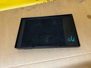 PŁYTA PODSTAWA MOCOWANIE AKUMULATORA RENAULT KOLEOS II