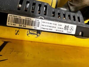 WYSWIETLACZ EKRAN RADIA NAWIGACJI UNIT MERCEDES GL X166