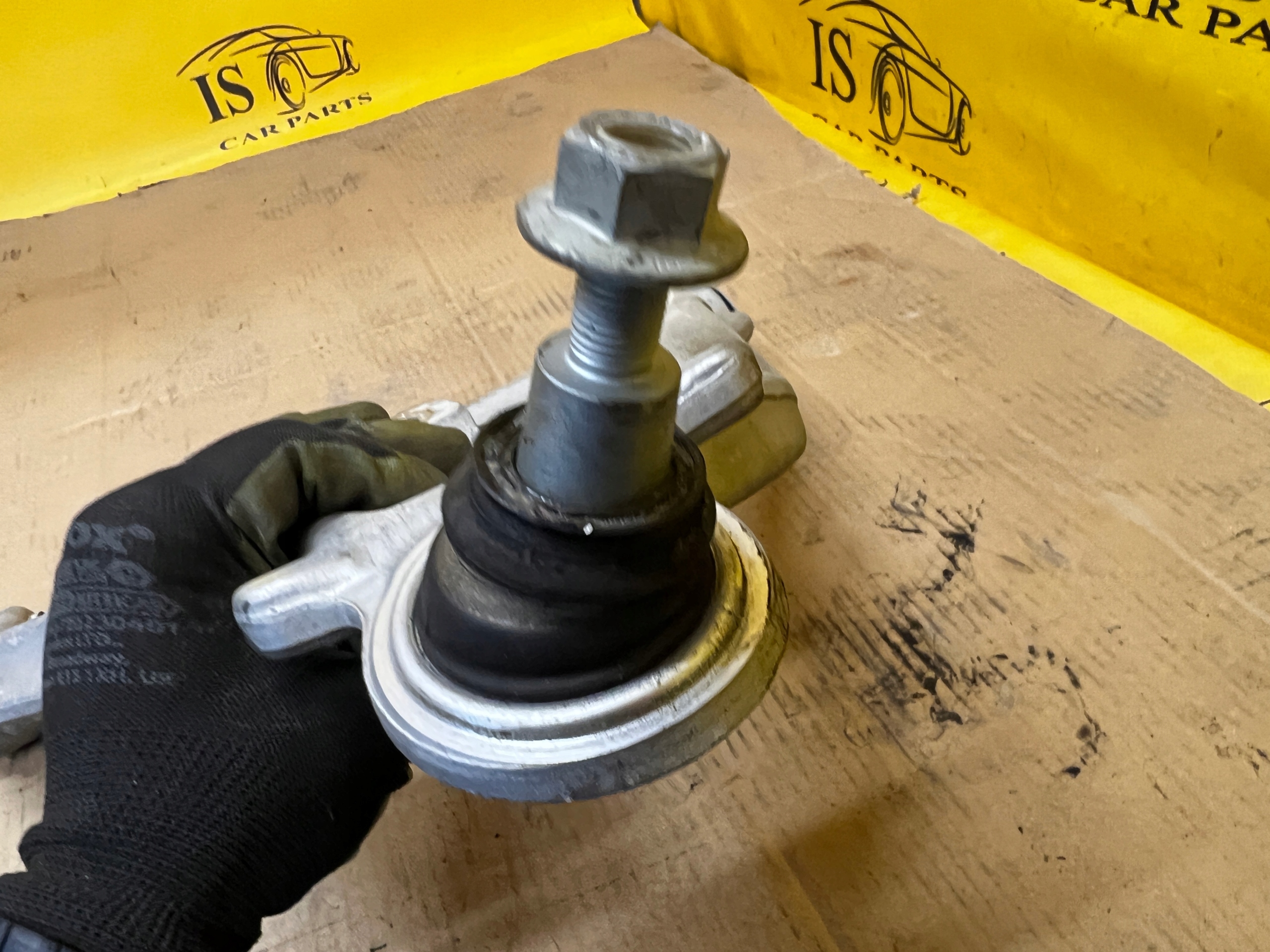 NOWY WAHACZ DOLNY PRZÓD LEWY FORD BRONCO 21-