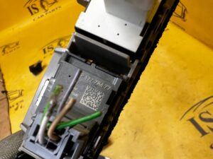 PANEL PRZEŁĄCZNIK SZYB TUNELU ŚRODKOWEGO LEWY CITROEN DS7 CROSSBACK X74 EU