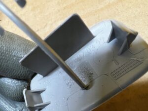 ZAŚLEPKA OSŁONA AIRBAG SŁUPKA A PRZÓD MERCEDES GL X166 GRAY