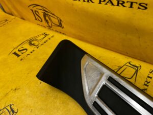 PODSTOPNICA STOPIEŃ PODNÓŻEK CITROEN DS7 CROSSBACK X74 EU