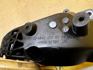 WSPORNIK PODUSZKA MOCOWANIE SILNIKA PRAWA PRAWY MERCEDES GL X166 3.0 CDI