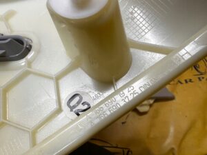 POSZYCIE OSŁONA OBUDOWA SŁUPKA TYŁ C LEWY MERCEDES GL X166 GRAY