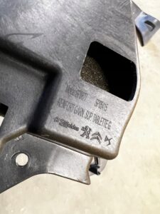 WSPORNIK MOCOWANIE BAGAŻNIKA TYŁ LEWY CITROEN DS7 CROSSBACK X74