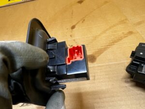 GNIAZDO PORT ŁADOWARKA 115V AC 150W MERCEDES GL X166