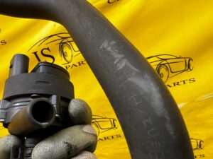 DODATKOWA POMPA PRZEWÓD RURA RURKA WĄŻ WODY MERCEDES GL X166 3.0 CDI