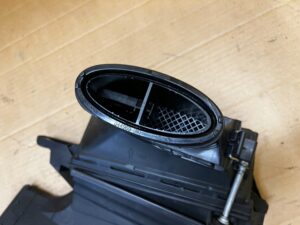 OBUDOWA FILTRA WLOT DOLOT PRZEWÓD POWIETRZA MERCEDES GL X166 3.0 CDI