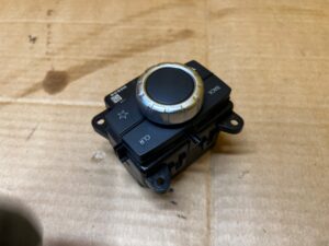PANEL PRZEŁĄCZNIK POKRĘTŁO STEROWANIA NAWIGACJĄ MERCEDES GL X166