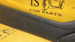 OSŁONA TAPICERKA BOCZEK TUNELU ŚRODKOWEGO SKÓRA PRAWA PRAWY AUDI A8 D4