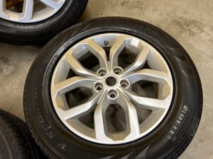 KOŁA FELGI OPONY CAŁOROCZNE LAND ROVER DISCOVERY V 5 L462 255/60 R19