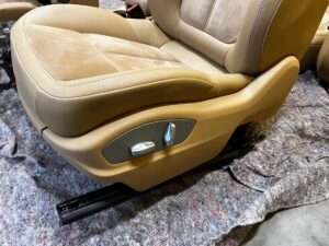 KPL WNĘTRZE FOTELE KANAPA BOCZKI PÓŁSKÓRA ALCANTARA PORSCHE MACAN 95B LHD